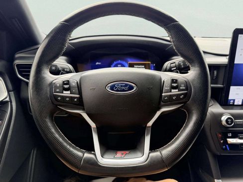 Used 2020 Ford Explorer ST w/ ST Street Pack AWD/4WD image 33