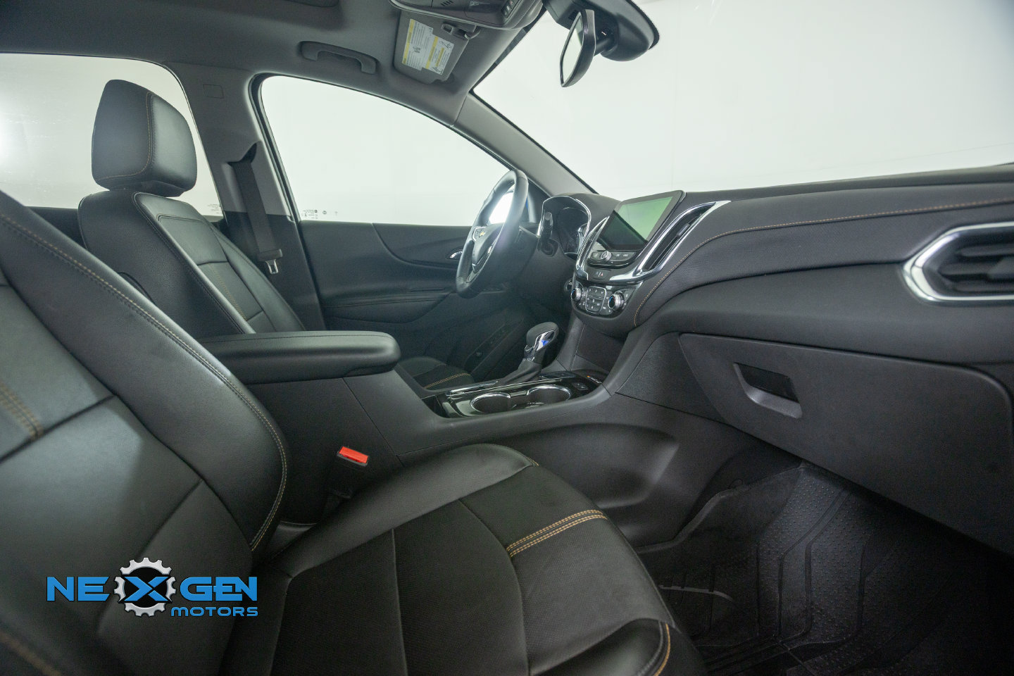 Used 2024 Chevrolet Equinox Premier AWD/4WD image 41