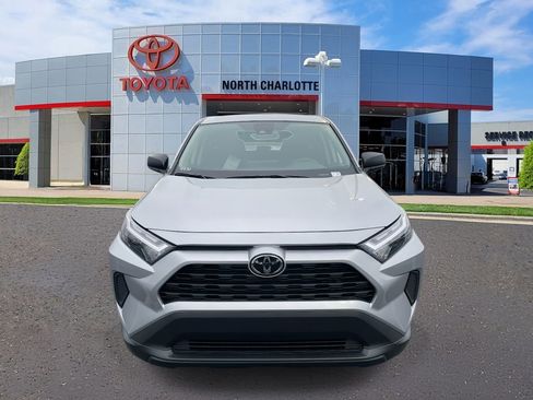 New 2025 Toyota RAV4 LE image 4