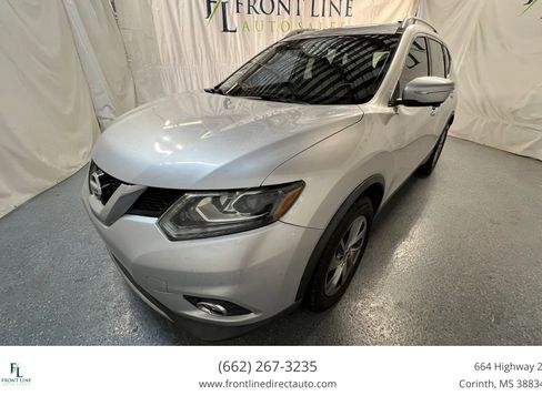 Used 2015 Nissan Rogue SL w/ SL Premium Package FWD image 3