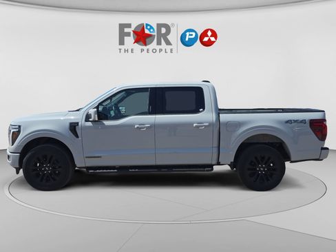 Used 2024 Ford F150 Lariat AWD/4WD image 2