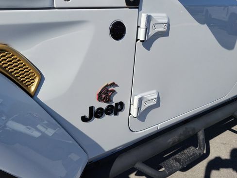 Used 2022 Jeep Wrangler Unlimited Sport image 10