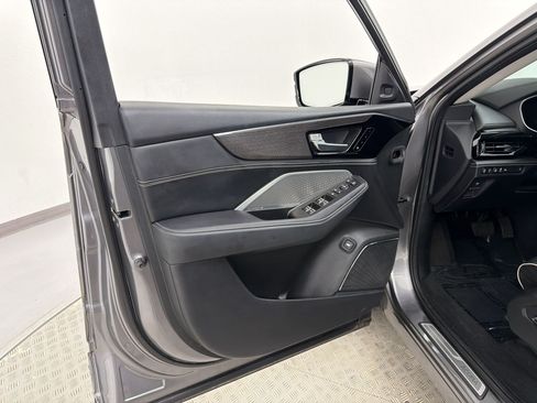 Used 2022 Acura MDX SH-AWD w/ Advance Package image 28