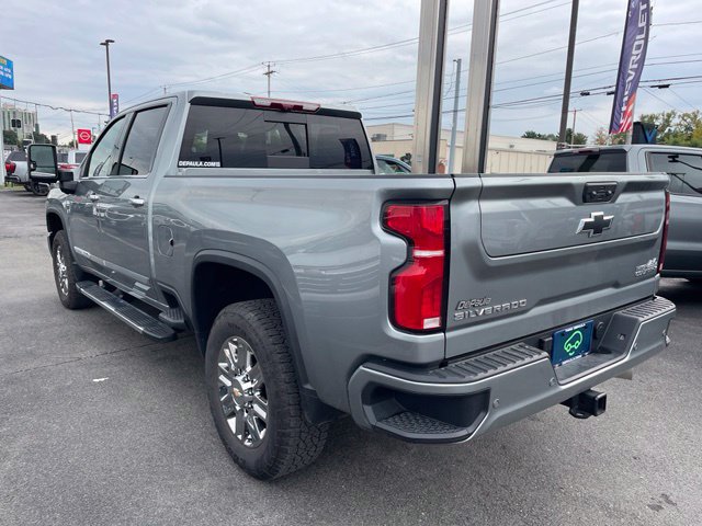 Used 2026 Chevrolet Silverado 2500 High Country w/ Technology Package AWD/4WD image 26