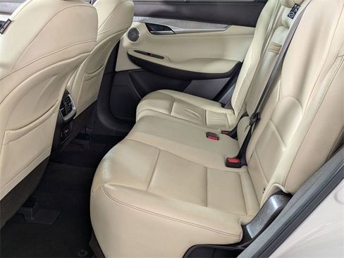 Used 2019 INFINITI QX50 Essential w/ Sensory Package image 28