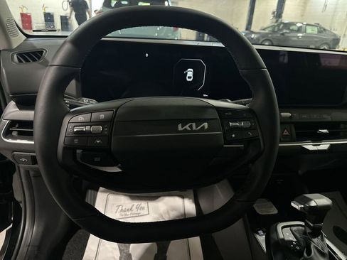 New 2025 Kia K4 EX image 11