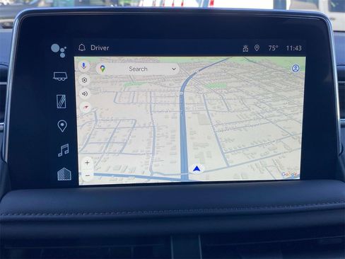 Used 2024 Chevrolet Suburban High Country w/ Advanced Technology Package image 30