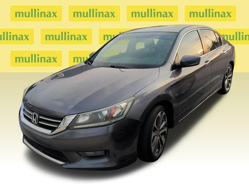 Used 2014 Honda Accord Sport image 3