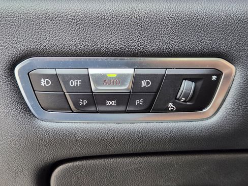 Used 2020 BMW X7 xDrive40i w/ Premium Package AWD/4WD image 29