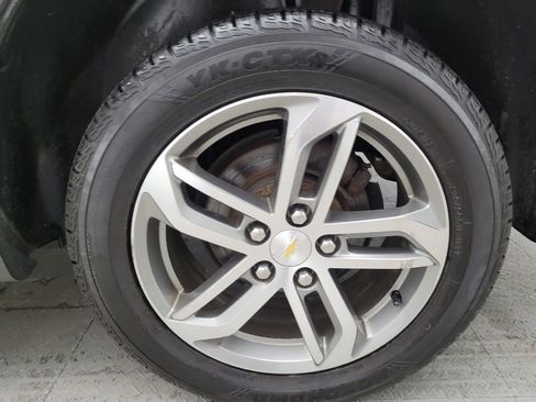 Used 2017 Chevrolet Equinox Premier w/ Enhanced Convenience Package image 31