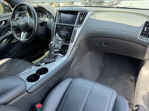 Used 2020 INFINITI Q60 3.0t Luxe RWD image 13