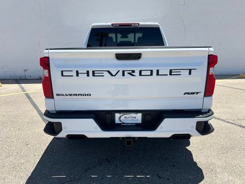 New 2026 Chevrolet Silverado 1500 RST w/ Dark Appearance Package AWD/4WD image 4