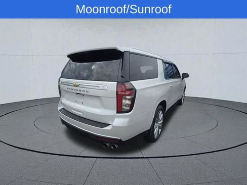 Used 2024 Chevrolet Suburban High Country AWD/4WD image 7