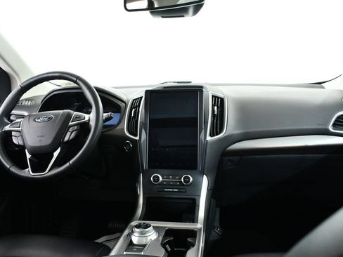 Used 2024 Ford Edge SEL w/ Convenience Package AWD/4WD image 7
