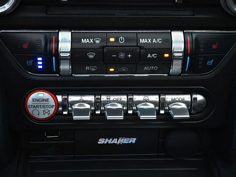 Used 2016 Ford Mustang GT Premium w/ Equipment Group 401A RWD image 21