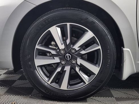 Certified 2025 Nissan Versa S w/ S Plus Package FWD image 20