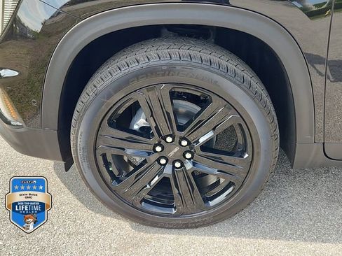 New 2026 GMC Acadia Elevation w/ Super Cruise Package FWD image 7