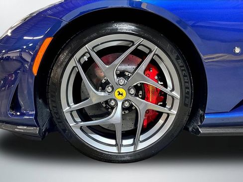 Used 2022 Ferrari 812 GTS RWD image 28