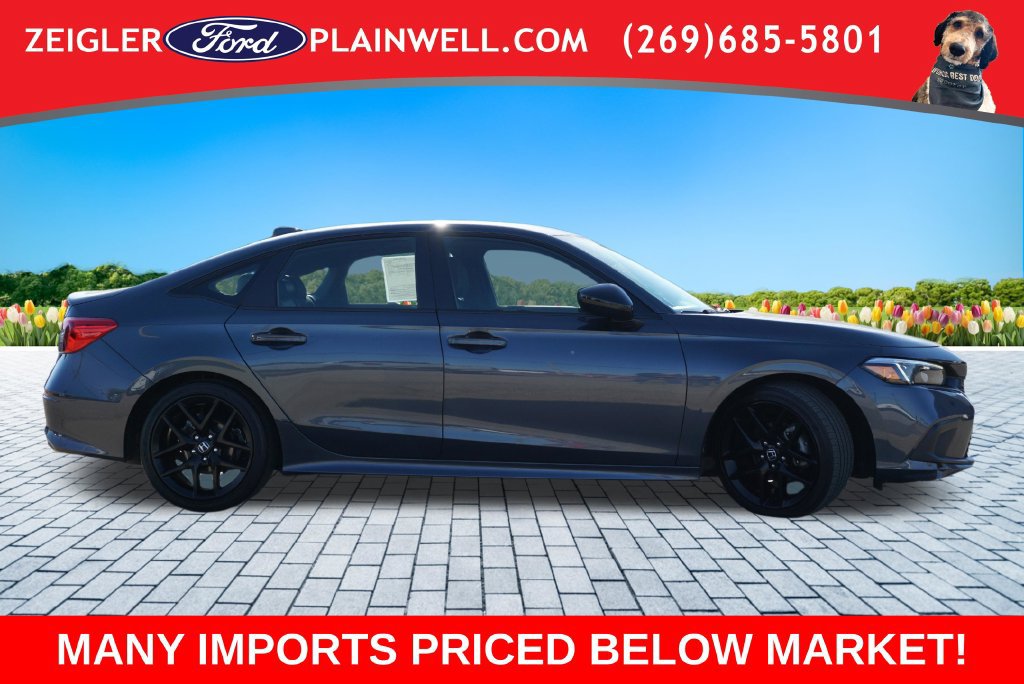 Used 2023 Honda Civic Sport image 6