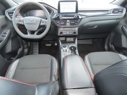 Used 2025 Ford Escape ST-Line FWD image 23