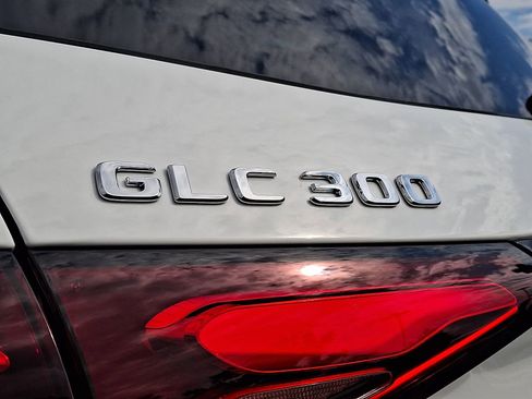 New 2026 Mercedes-Benz GLC 300 4MATIC image 21