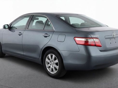 Used 2008 Toyota Camry XLE image 7