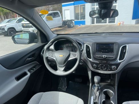 Certified 2023 Chevrolet Equinox LS AWD/4WD image 35