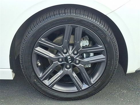 Used 2021 Kia Forte GT-Line w/ GT-Line Premium Package image 8