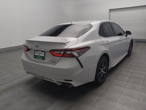 Used 2023 Toyota Camry SE image 9