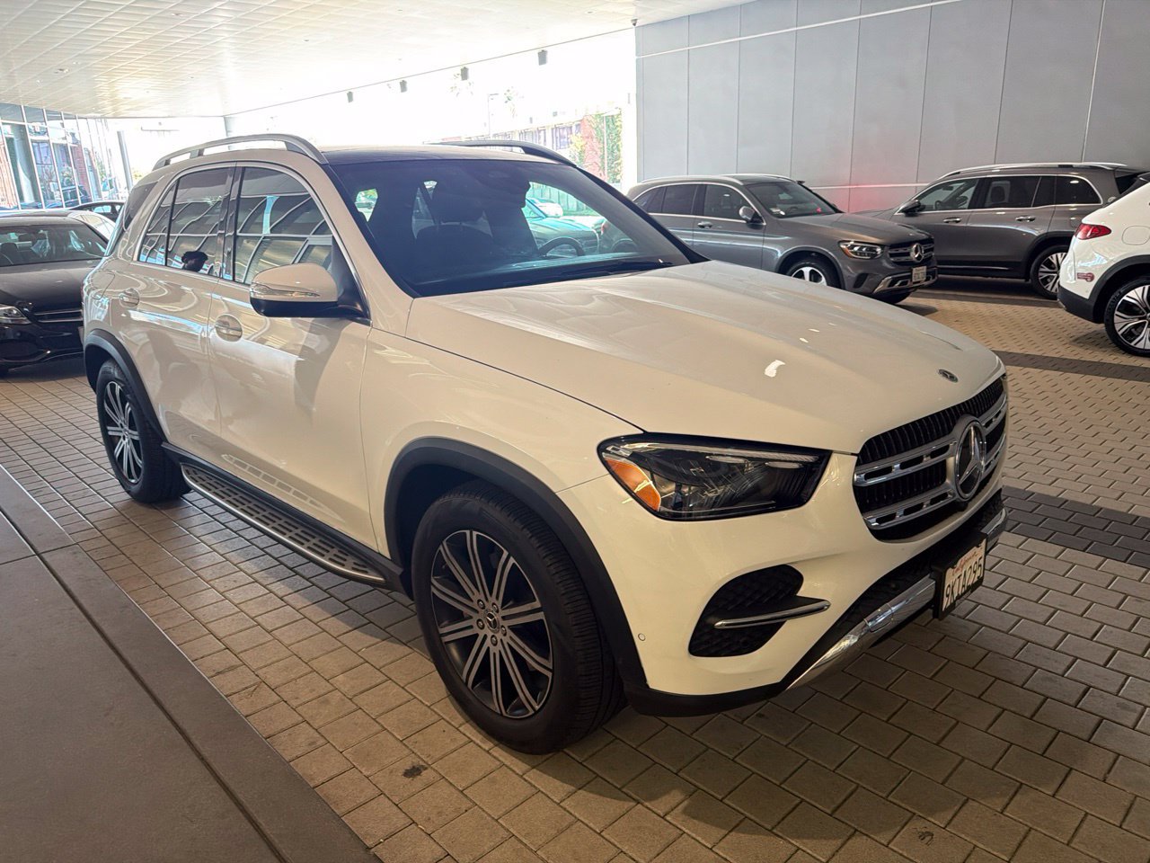 Certified 2024 Mercedes-Benz GLE 350 4MATIC image 3