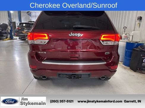Used 2019 Jeep Grand Cherokee Overland AWD/4WD image 11