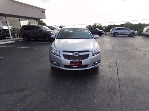 Used 2014 Chevrolet Cruze LT w/ RS Package image 4