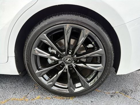 Used 2023 Lexus IS 350 F Sport w/ Navigation Package RWD image 17
