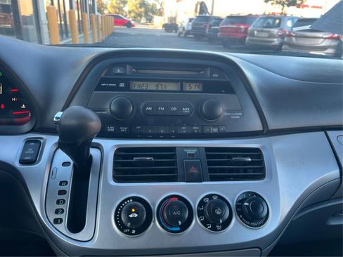 Used 2009 Honda Odyssey LX image 15