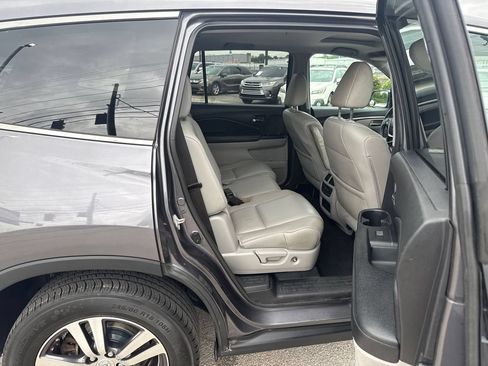 Used 2017 Honda Pilot EX-L image 17