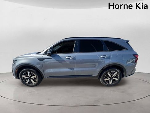 Used 2023 Kia Sorento S FWD image 6