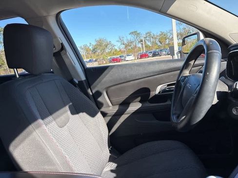 Used 2012 GMC Terrain SLE image 8