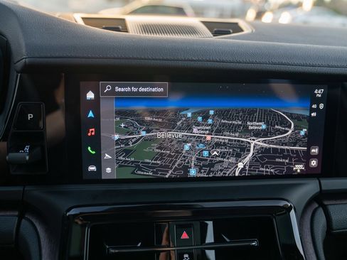 Certified 2025 Porsche Panamera 4 image 17