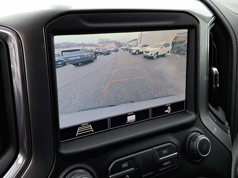 Certified 2020 Chevrolet Silverado 1500 LT w/ All-Star Edition image 17