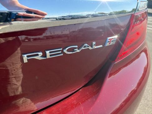 Used 2016 Buick Regal FWD image 8