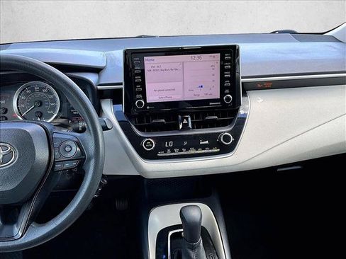 Used 2021 Toyota Corolla LE FWD image 8