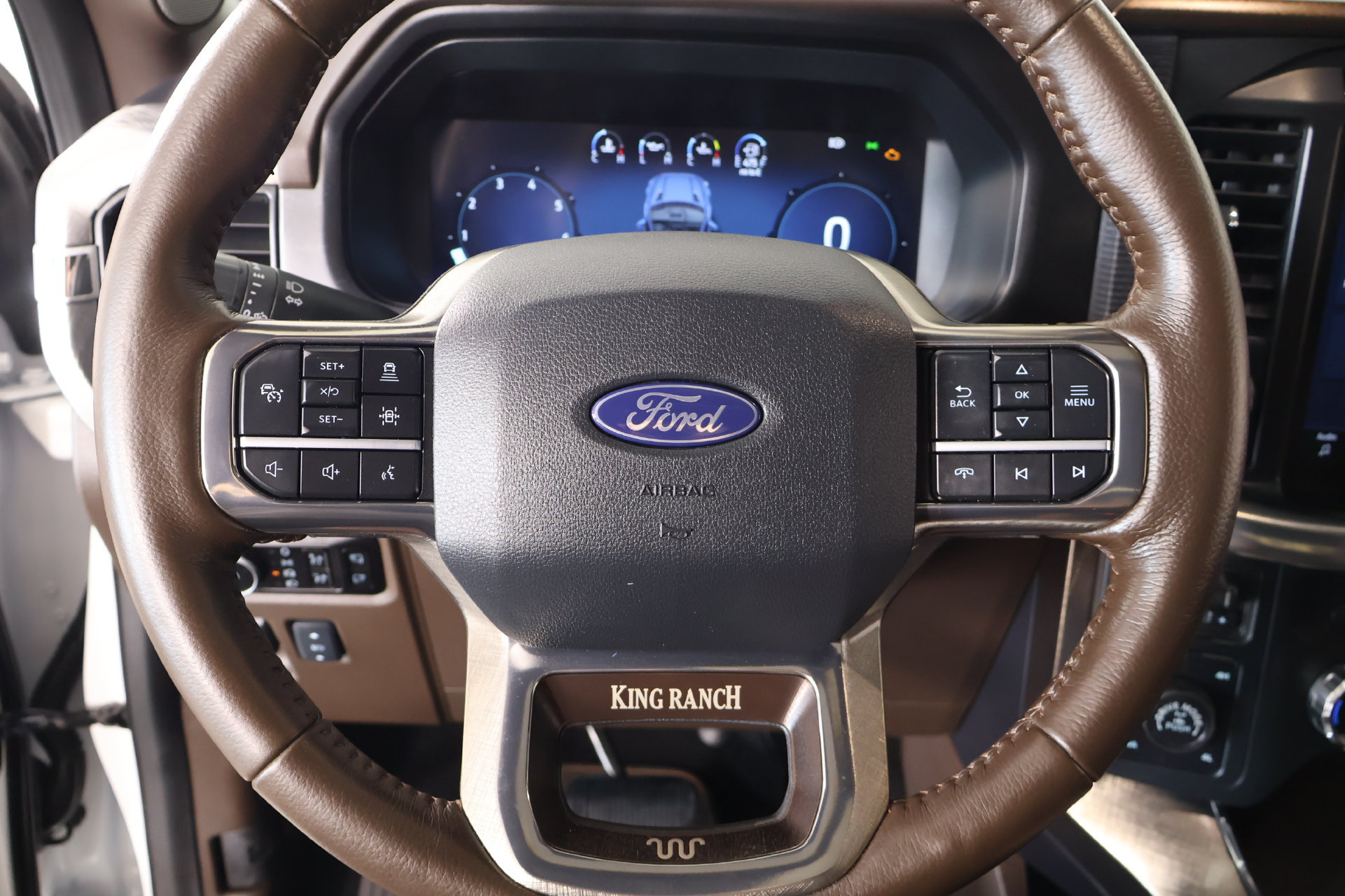 Used 2025 Ford F150 King Ranch w/ FX4 Off-Road Package AWD/4WD image 3