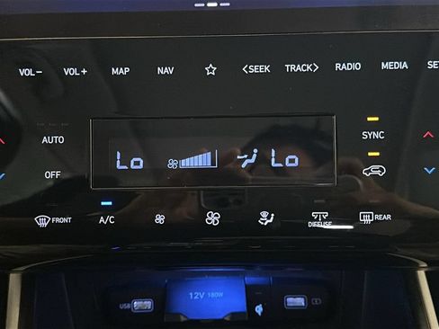 Used 2022 Hyundai Tucson Limited FWD image 26