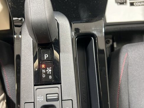 New 2026 Toyota Prius Plug-In Hybrid FWD image 32