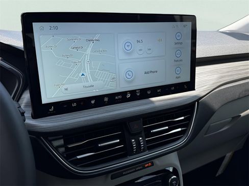 New 2025 Ford Escape SE w/ PHEV Premium Package image 22