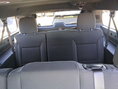 New 2026 Chevrolet Suburban LS RWD image 16