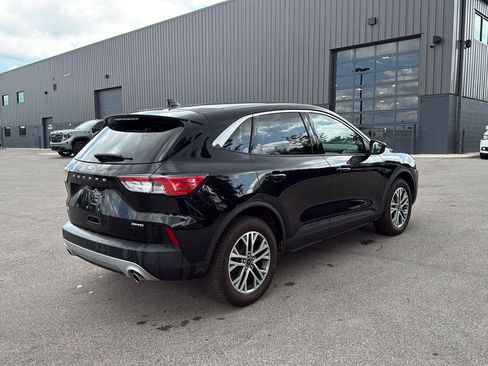Used 2022 Ford Escape SEL w/ Equipment Group 302A AWD/4WD image 3
