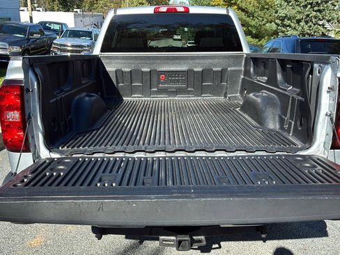 Used 2018 Chevrolet Silverado 1500 LT image 15