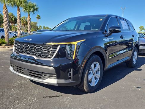 New 2026 Kia Sorento LX image 4