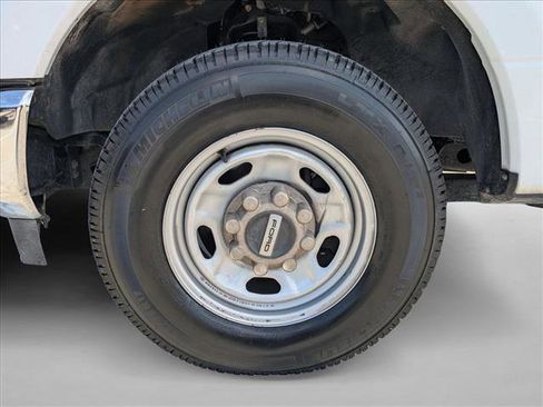 Used 2022 Ford F350 XL w/ Power Equipment Group RWD image 23